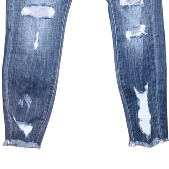 NEW - VICI KanCan Distressed Ankle Jeans - Picture 5 of 13